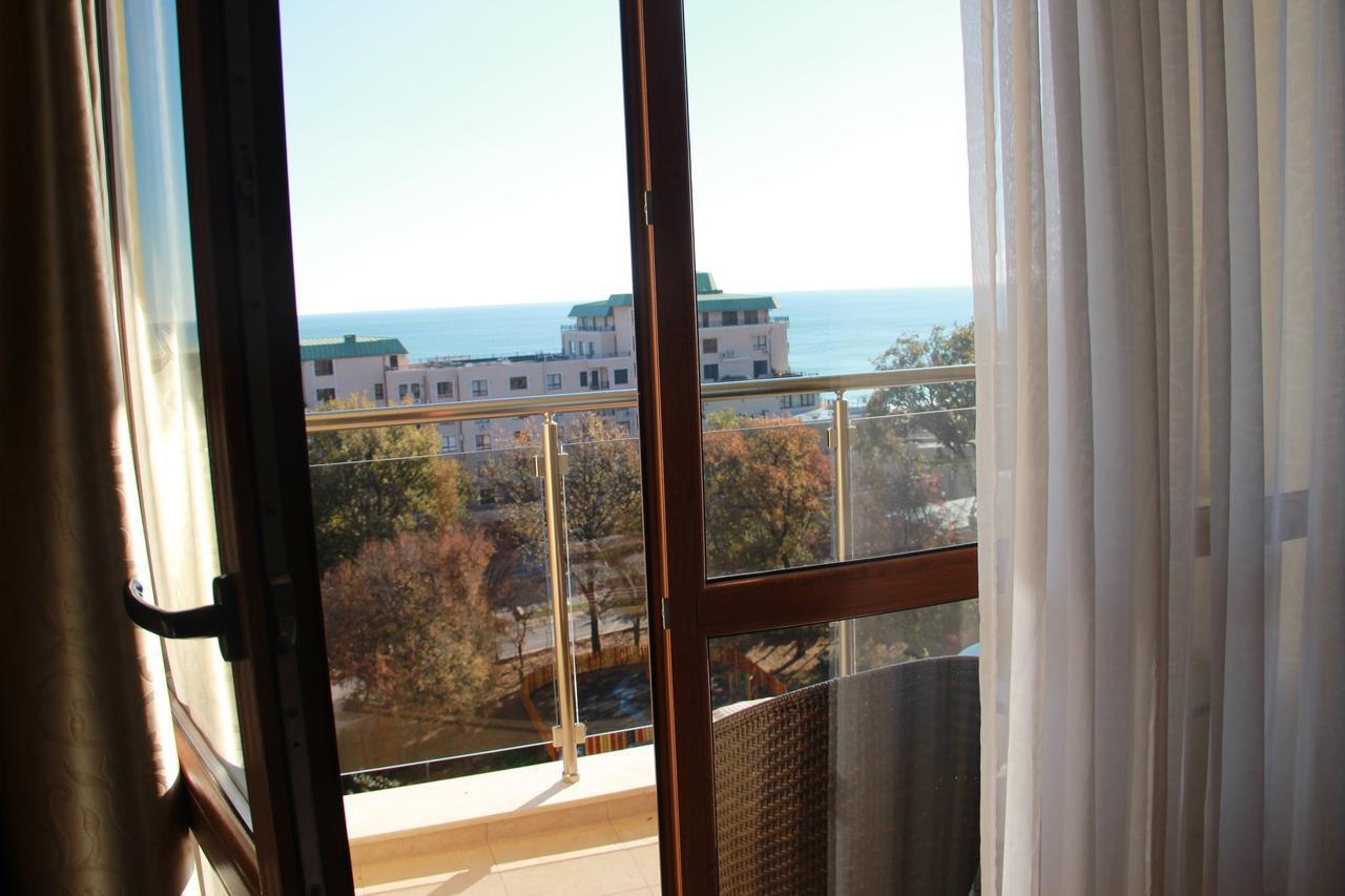 3- Room Apartment In Golden Line Златни пясъци Екстериор снимка