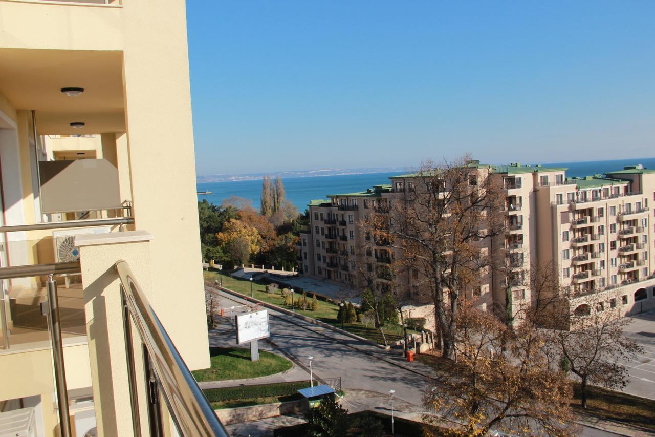3- Room Apartment In Golden Line Златни пясъци Екстериор снимка