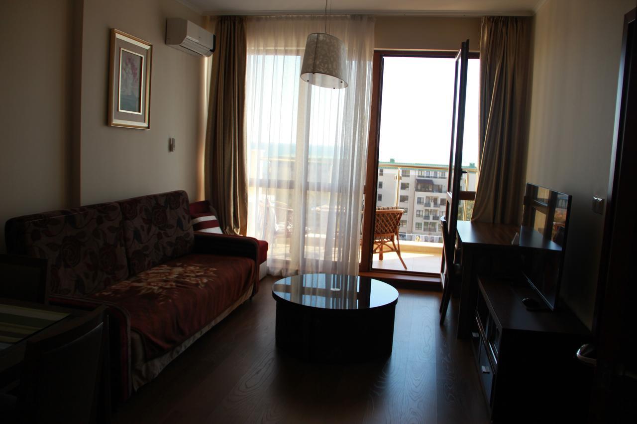 3- Room Apartment In Golden Line Златни пясъци Екстериор снимка