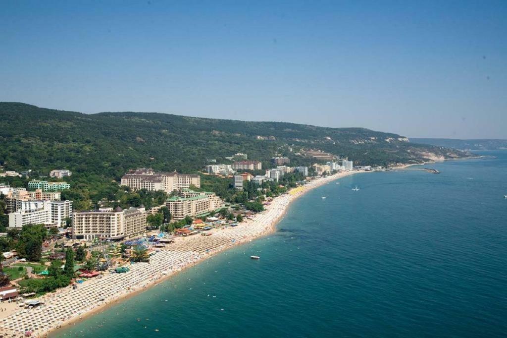 3- Room Apartment In Golden Line Златни пясъци Екстериор снимка